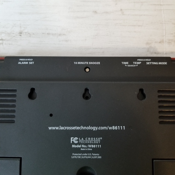 La Crosse Technology Intelligent Weather Forecast Digital Wall/Desk Clock - Picture 6 of 10